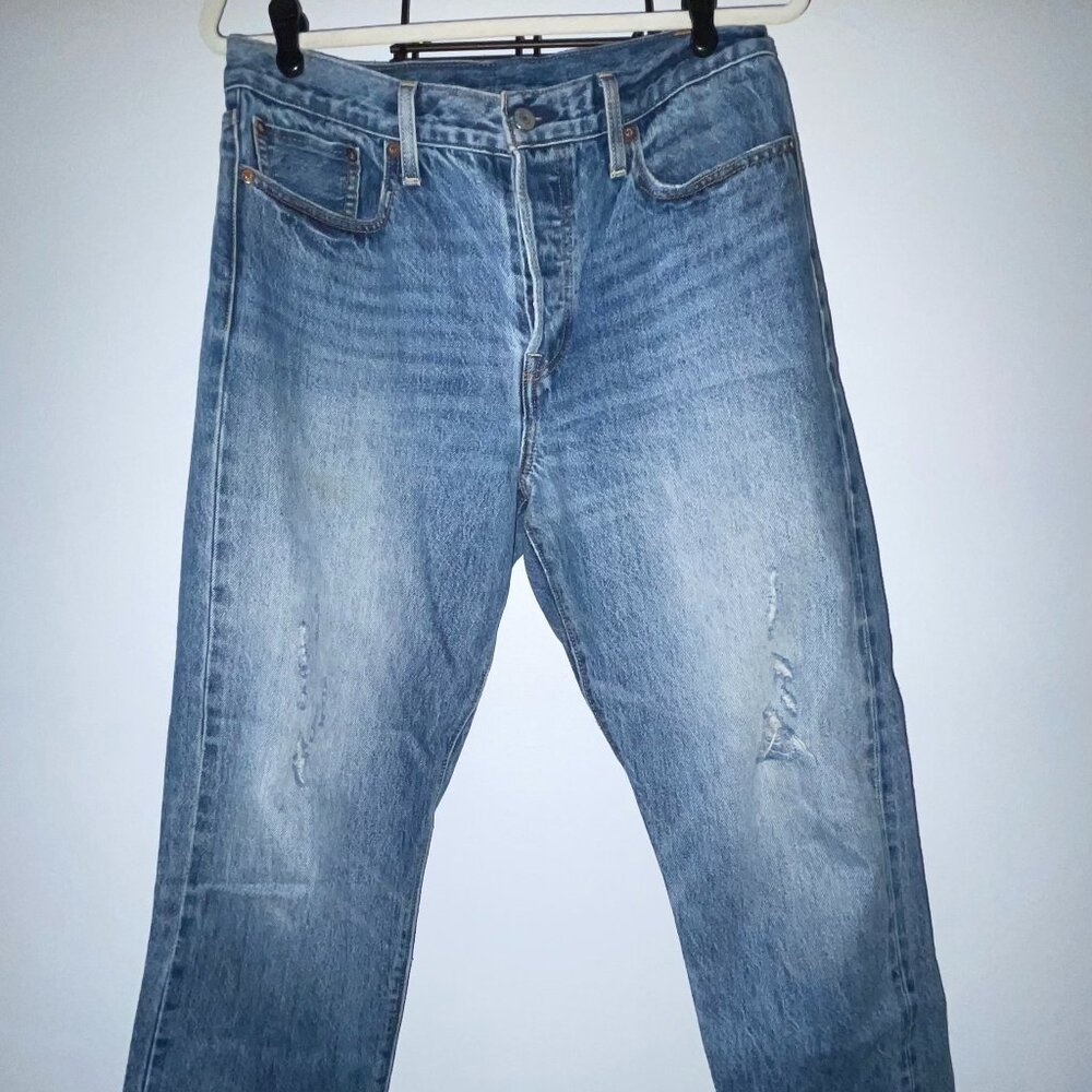 Levi wedgie jeans